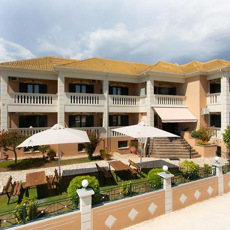 Lady Elena Hotel Аммудия Экстерьер фото