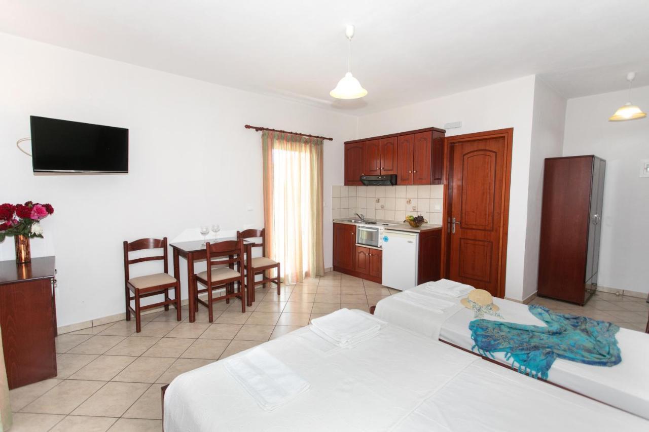 Lady Elena Hotel Аммудия Экстерьер фото